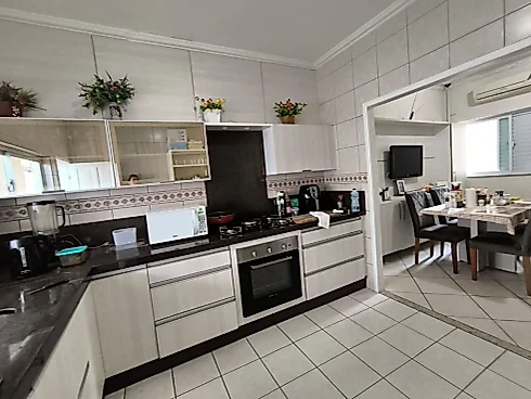 Linda Casa com 3 Dormitórios à Venda, 350 m² - Jardim Atlântico - Florianópolis/SC - Foto 8