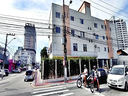 Apartamento em Kobrasol, São José