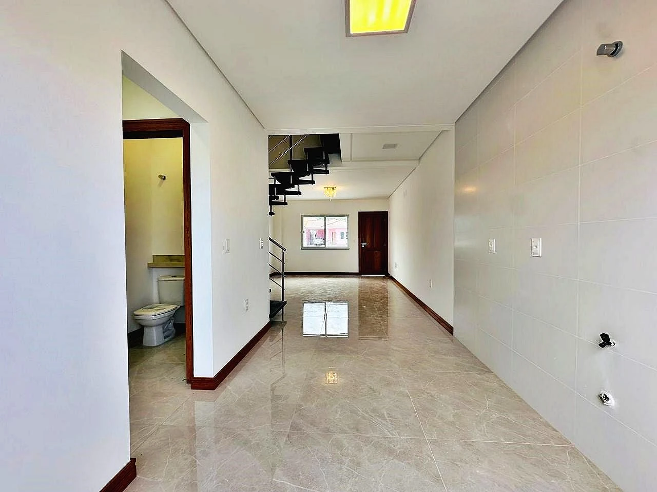 Sobrado geminado em Bela Vista, Palhoça