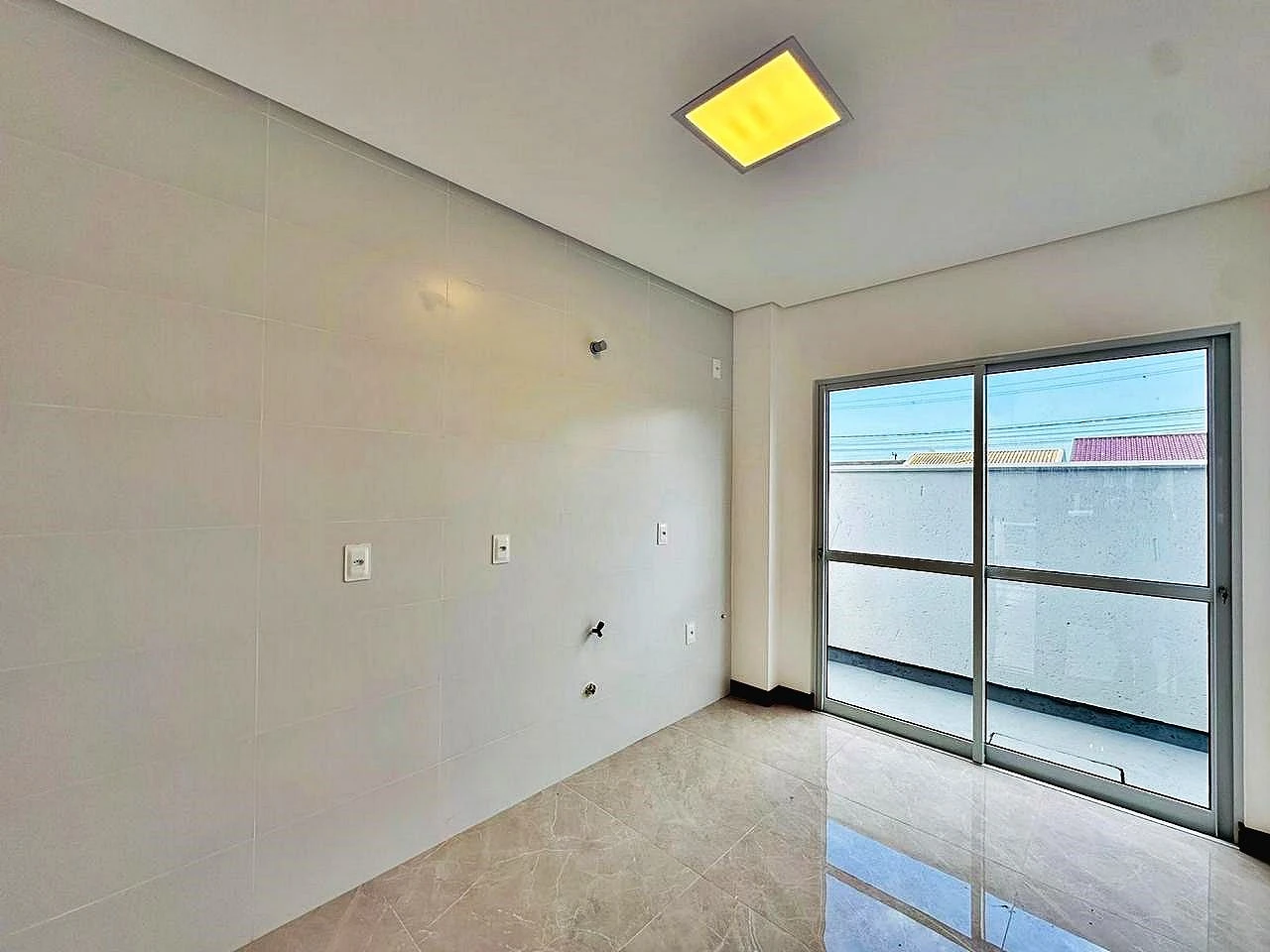 Sobrado geminado em Bela Vista, Palhoça