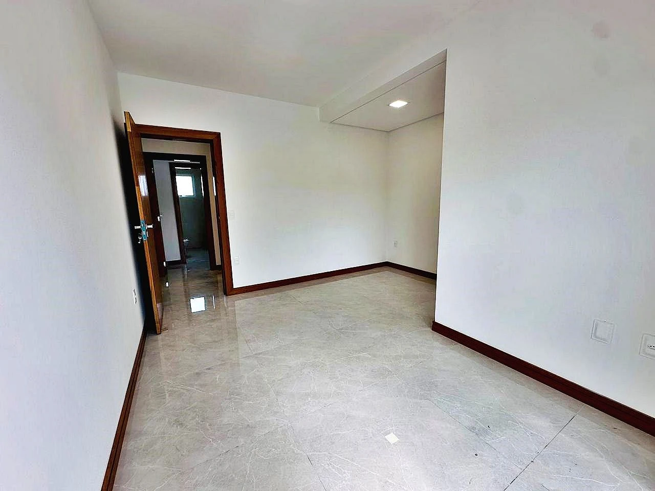 Sobrado 2 Quartos, 1 Suíte, 2 Vagas - Bela Vista Palhoça SC - Foto 9