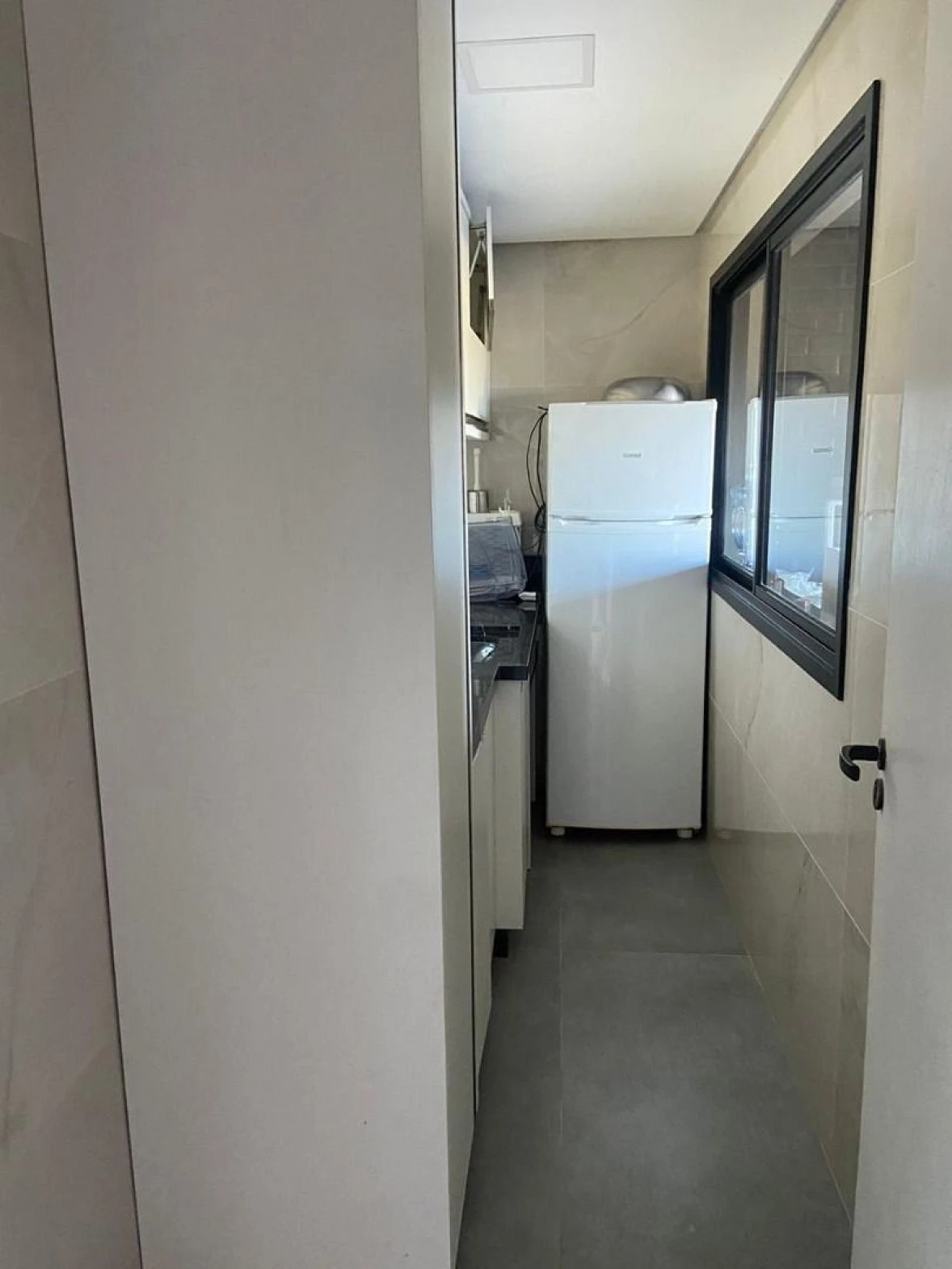 Casa a Venda com 4 Dormitórios à Venda - Potecas - São José/SC - Foto 13