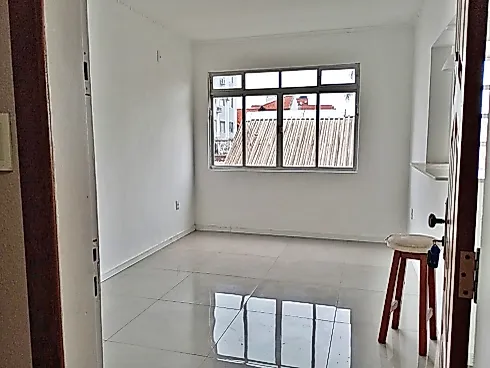 Apartamento em Kobrasol, São José