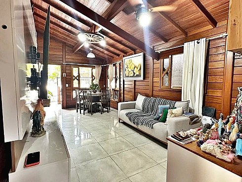 Residencia Mista, 3 Dormitórios, 1 Suíte, Piscina, Bairro Ingleses, Florianópolis/SC - Foto 17