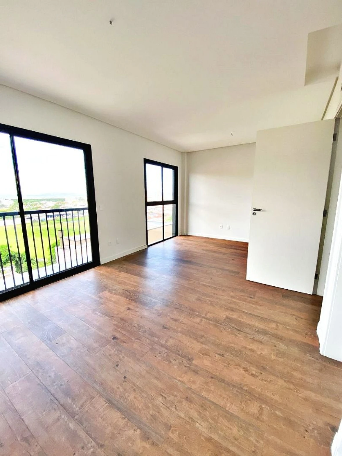 Casa 2 Quartos, 2 Suítes, 2 Vagas - Vendaval - Foto 9