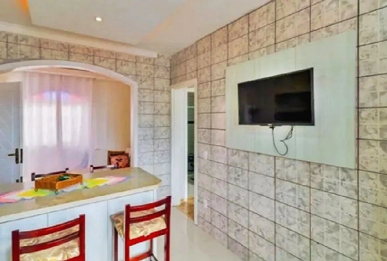 Casa 3 Quartos, 2 Suítes, 4 Vagas - Morro da Bina - Foto 6
