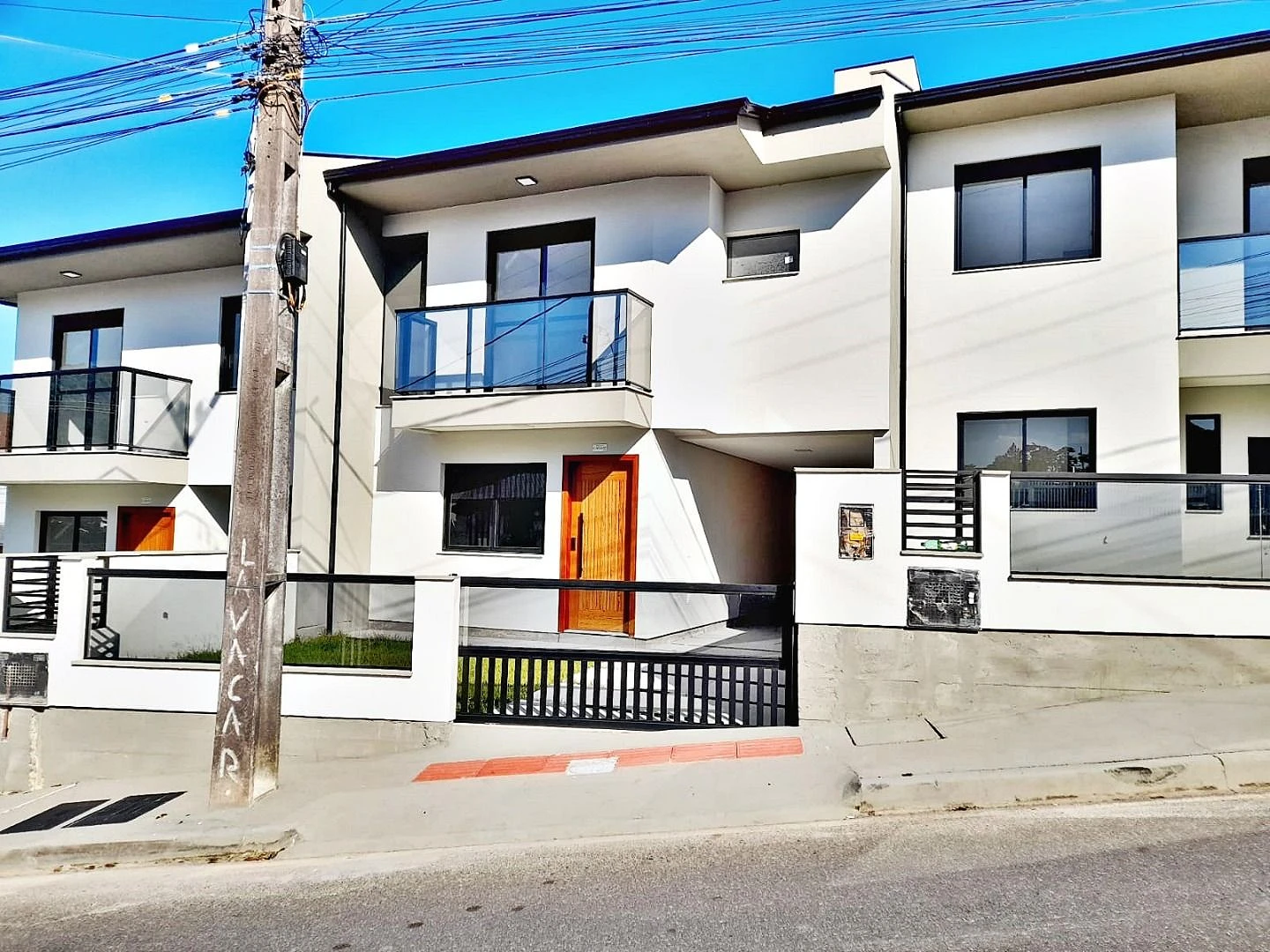 Casa a Venda com 3 Dormitórios à Venda, 107 m² por R$ 539.000 - Potecas - São José/SC