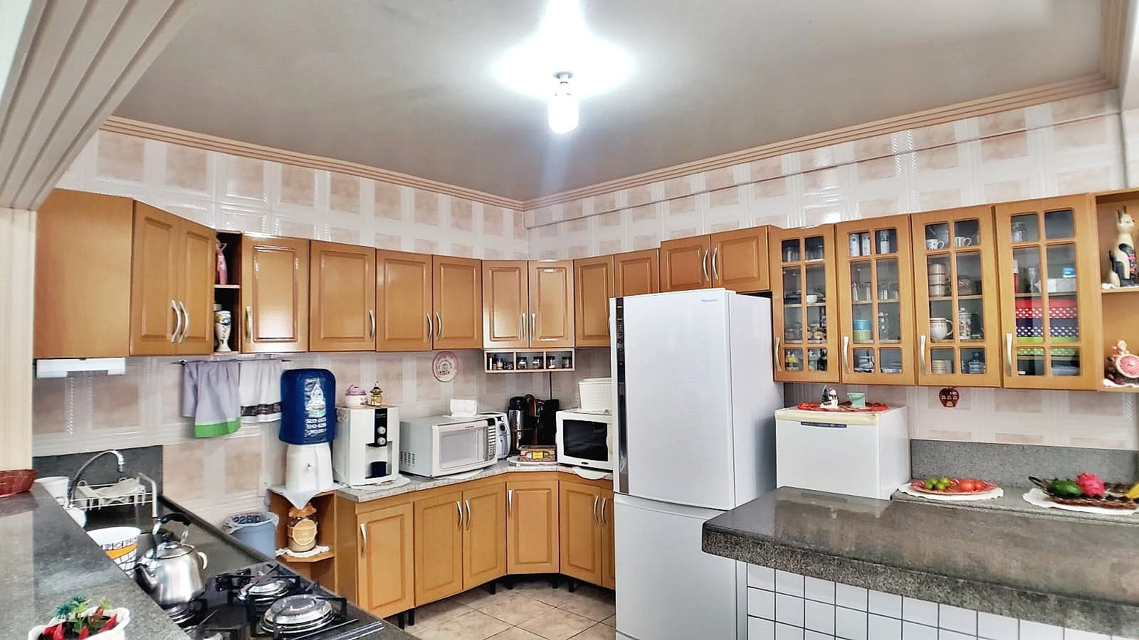 Casa 3 Quartos, 2 Suítes, 2 Vagas - Praia de Fora - Foto 8