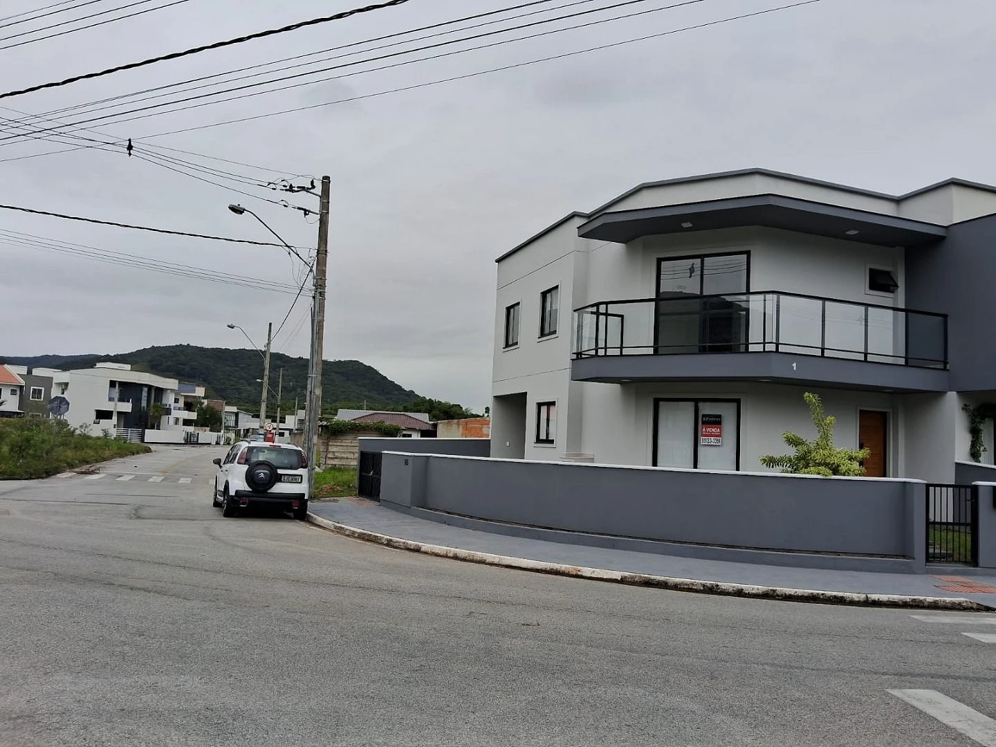 Sobrado com 3 Dorms com Suíte - Forquilhas - São José/SC - Foto 10