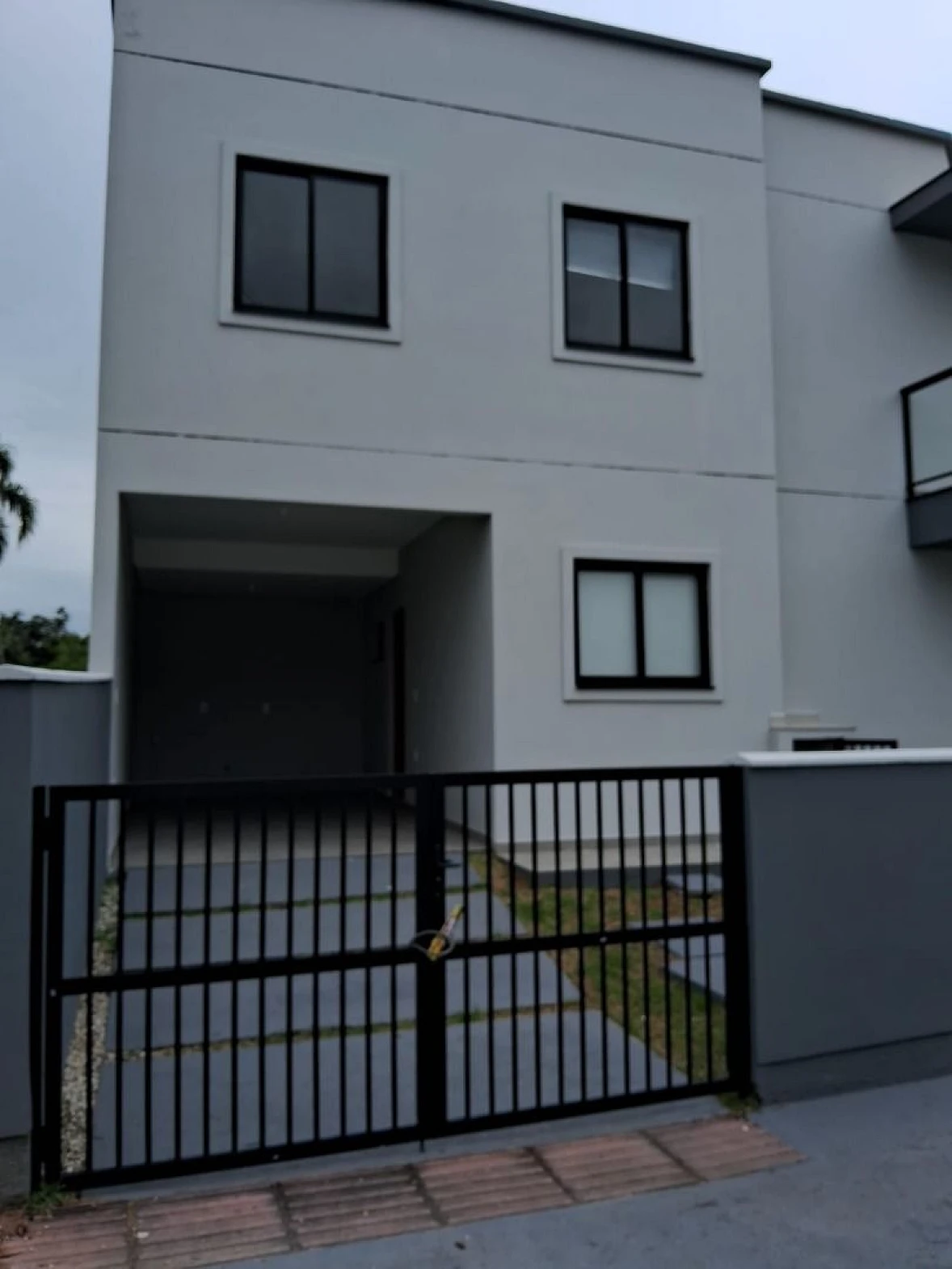 Sobrado com 3 Dorms com Suíte - Forquilhas - São José/SC - Foto 8