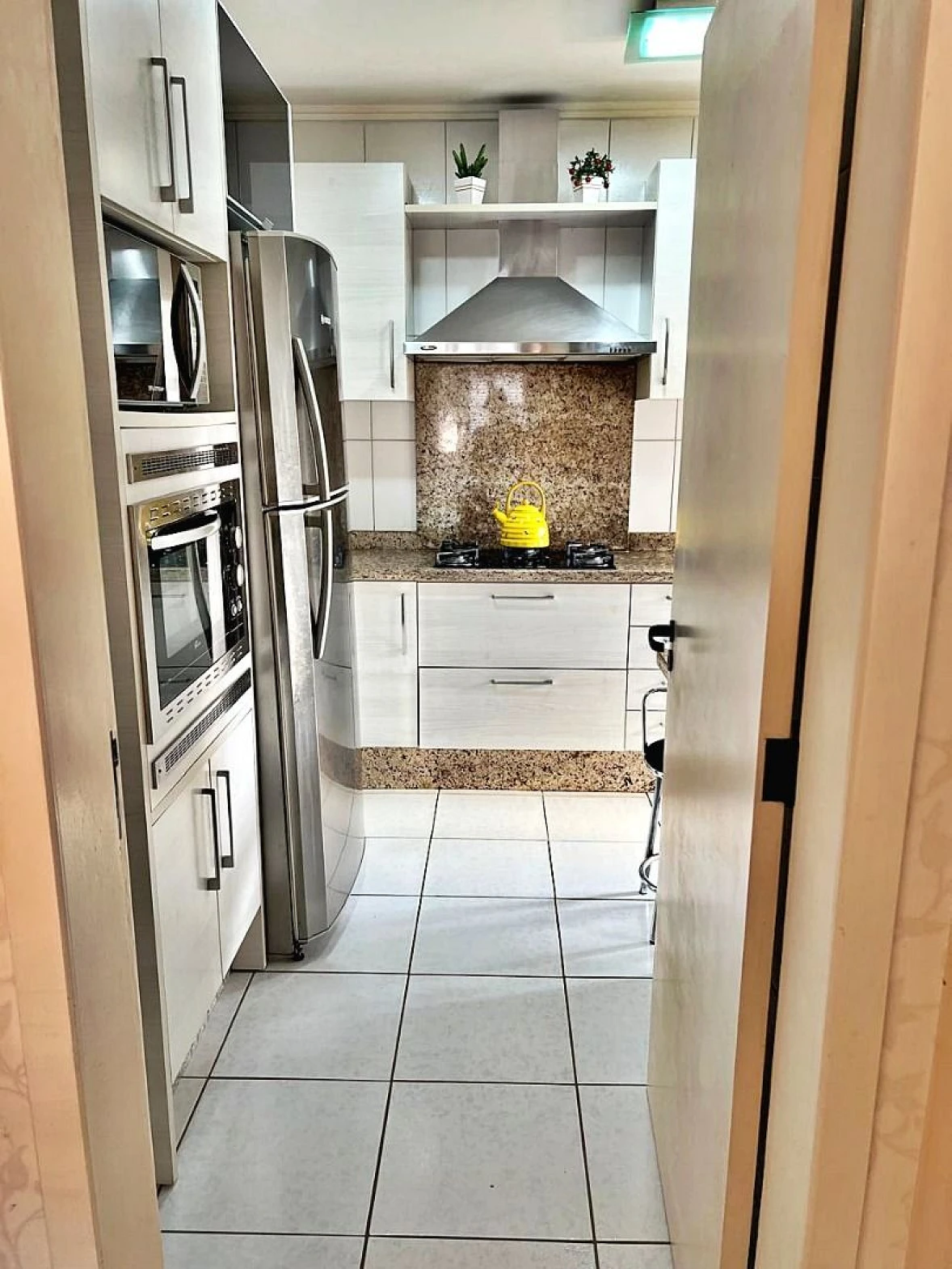 Apartamento com 3 Dorms - Itacorubi - Florianópolis/SC - Foto 11
