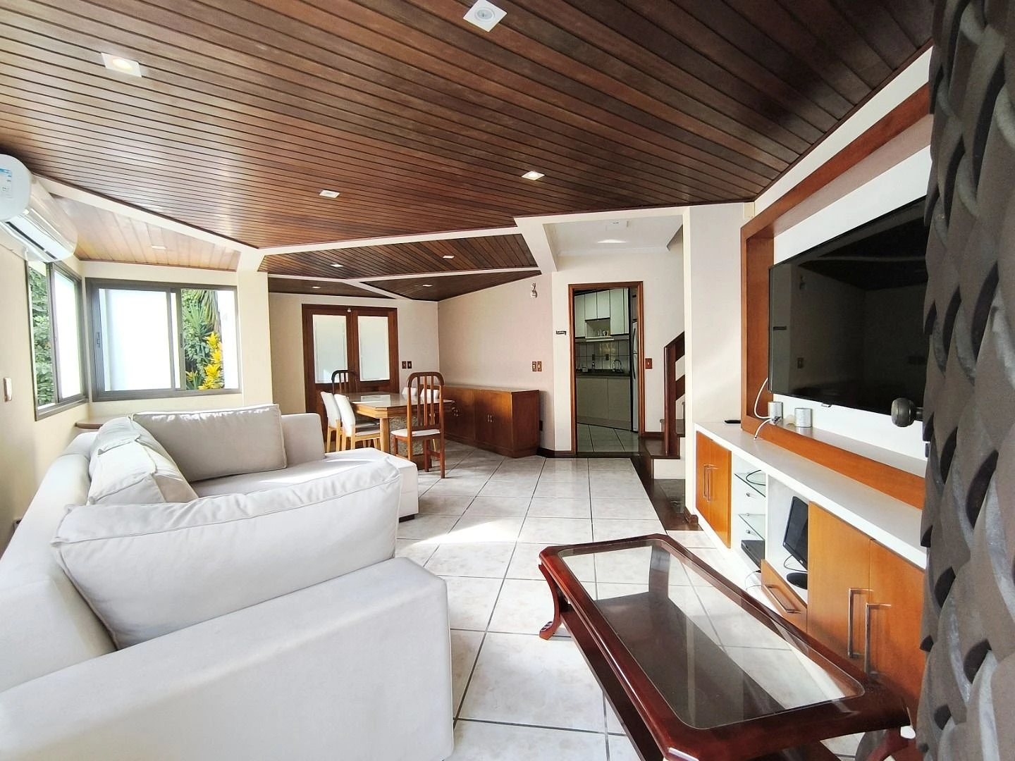 Casa com 3  Dorms, Suíte e 264 m² Privativos - Capoeiras - Florianópolis/SC - Foto 17