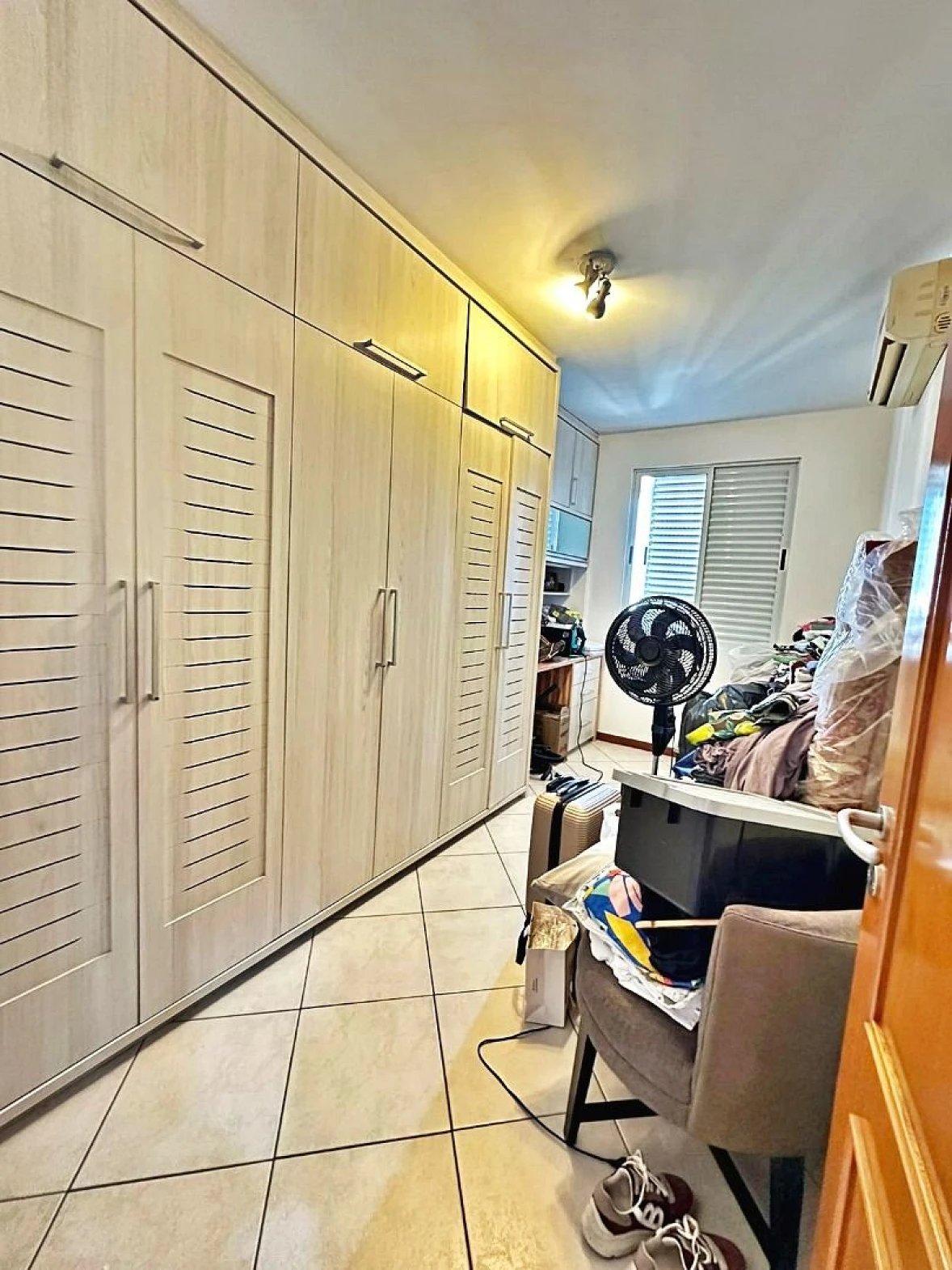 Apartamento, 3 Dormitórios, 1 Suíte, Sacada Gourmet com Churrasqueira à Carvão, Vista para o Mar, Vaga de Garagem, Bairro Kobrasol, São José - Foto 37