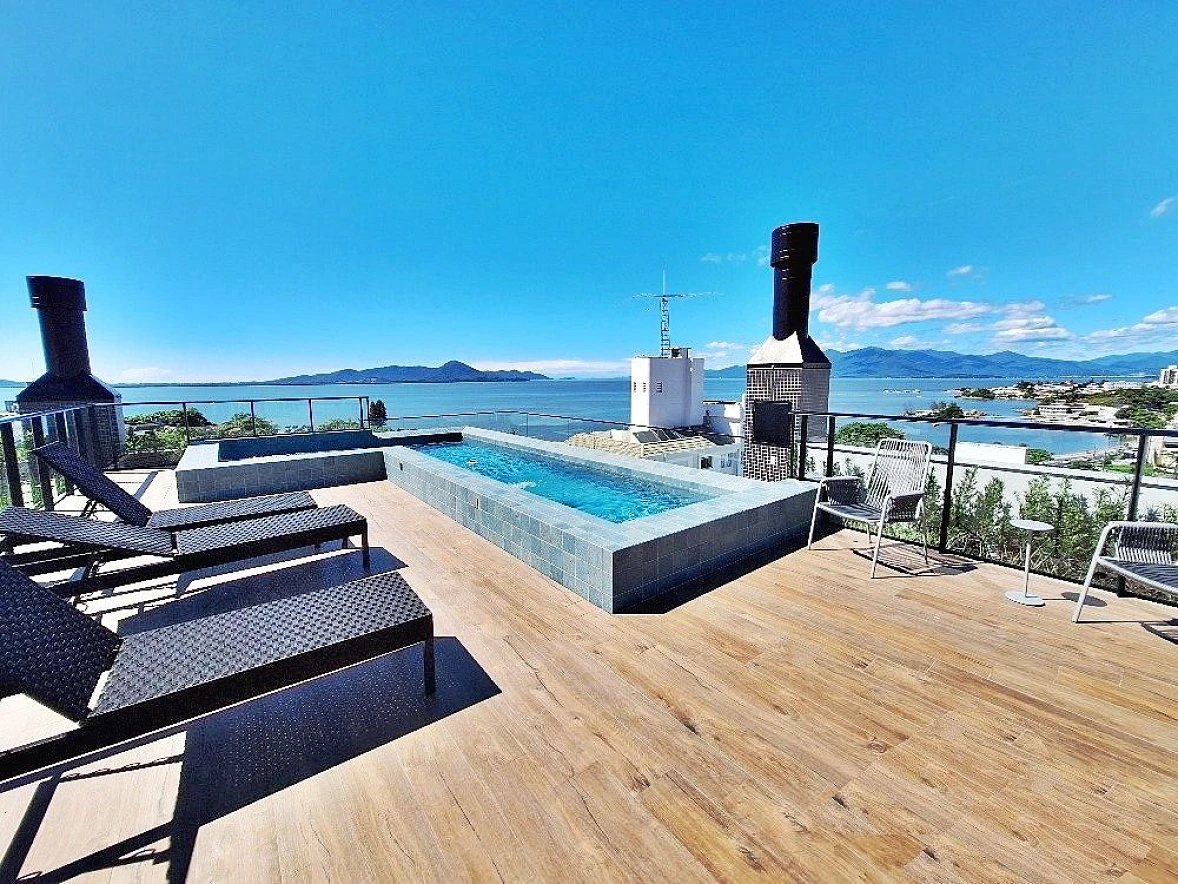 Apartamento em Coqueiros, Florianópolis