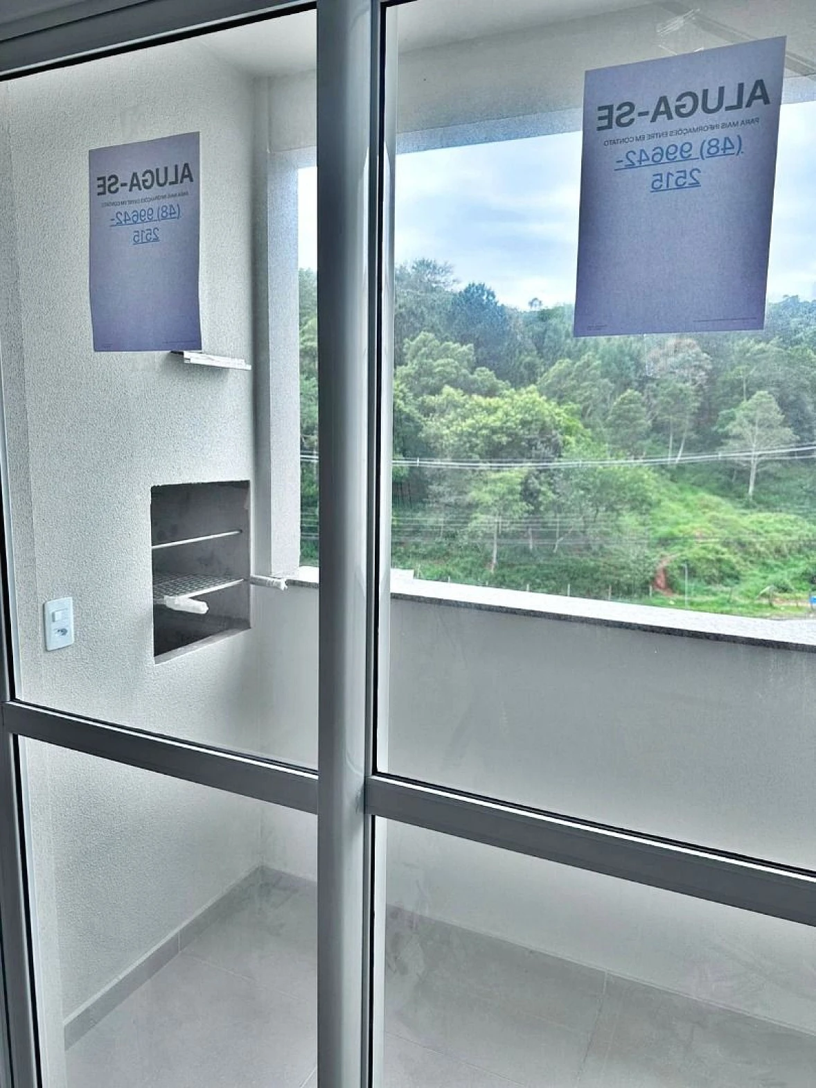 Apartamento em Fundos, Biguaçu