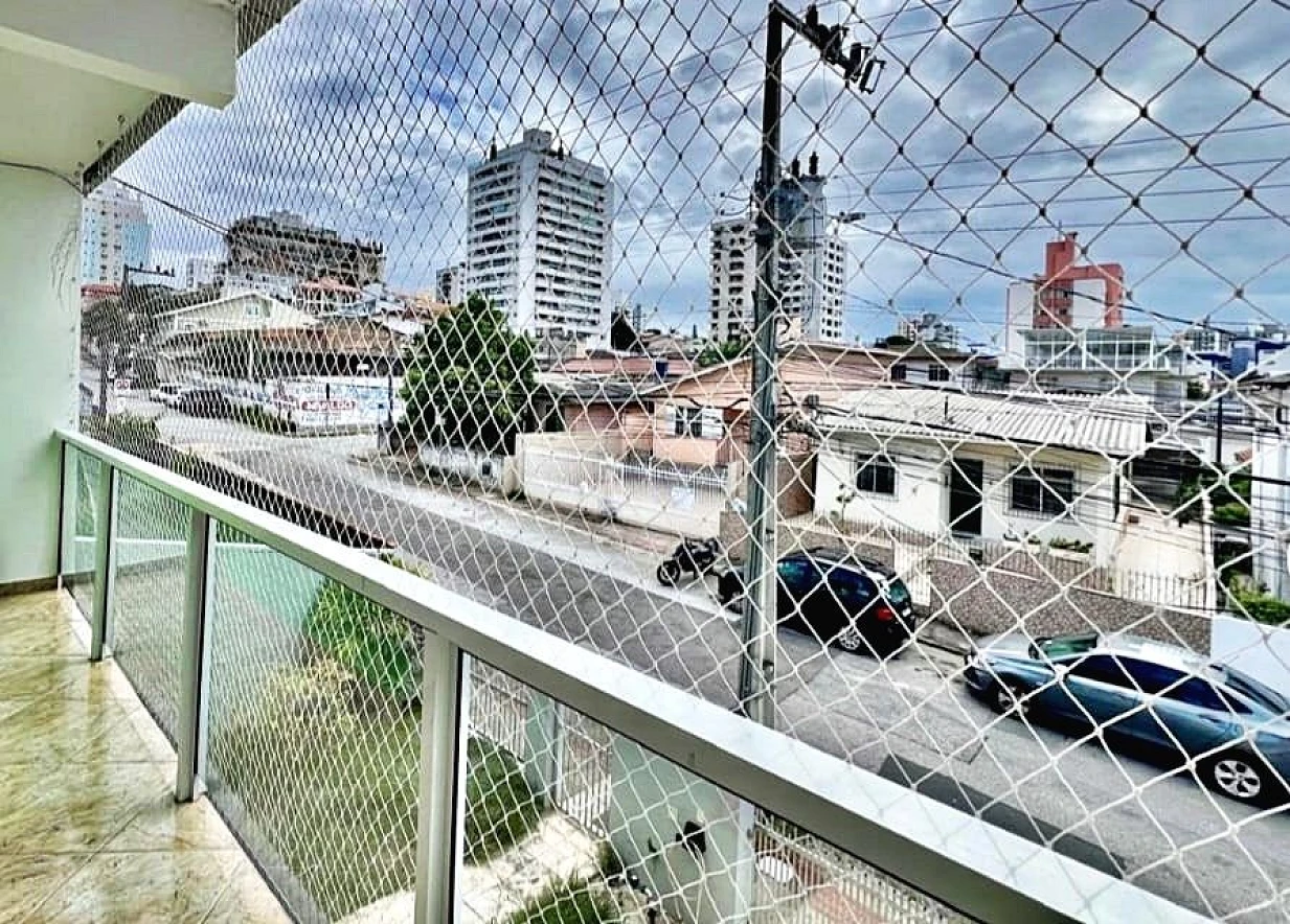 Casa 5 Quartos com 2 Suítes e 260m² - Barreiros - Foto 12