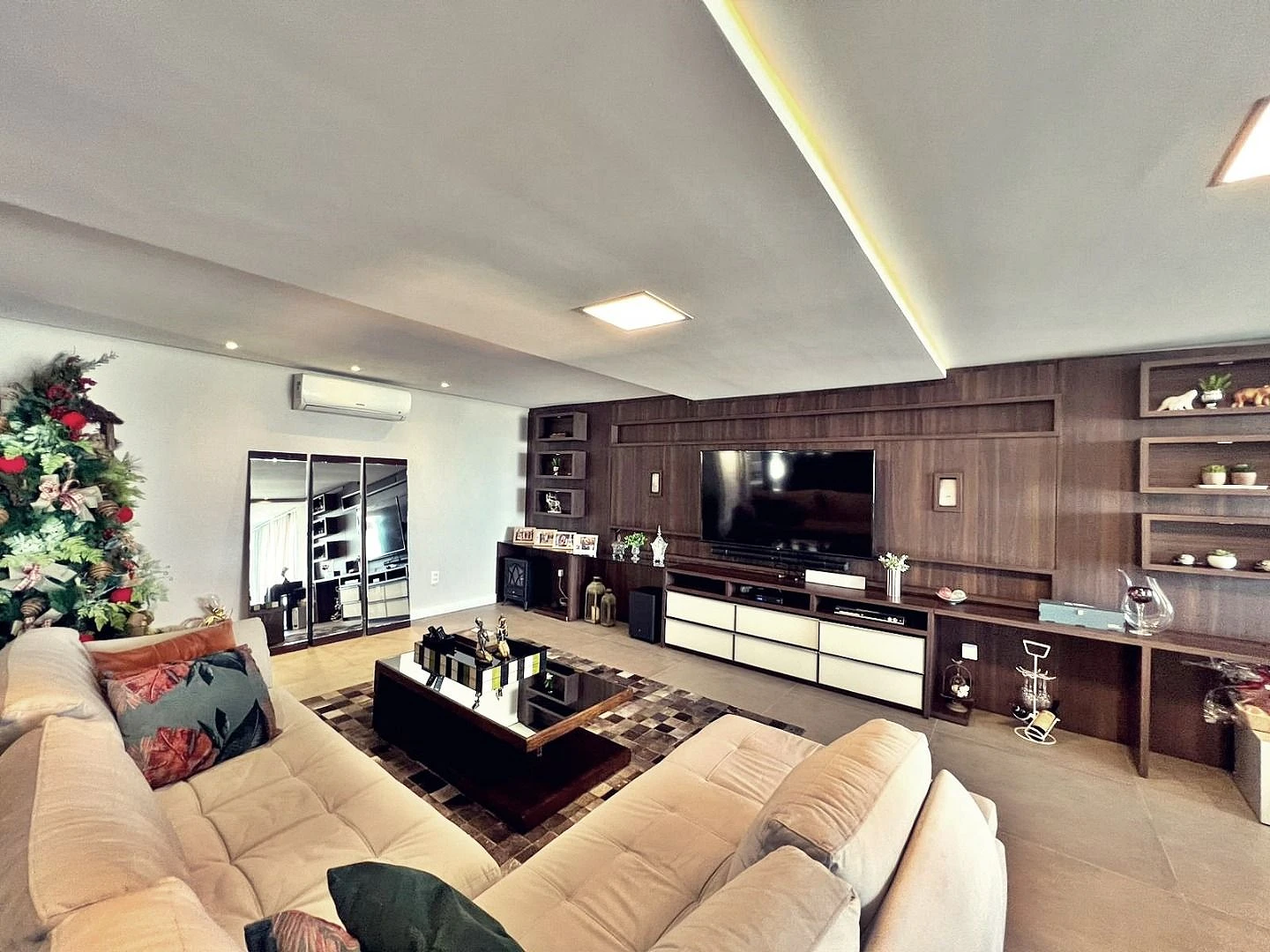 Casa em Bosque das Mansões, São José