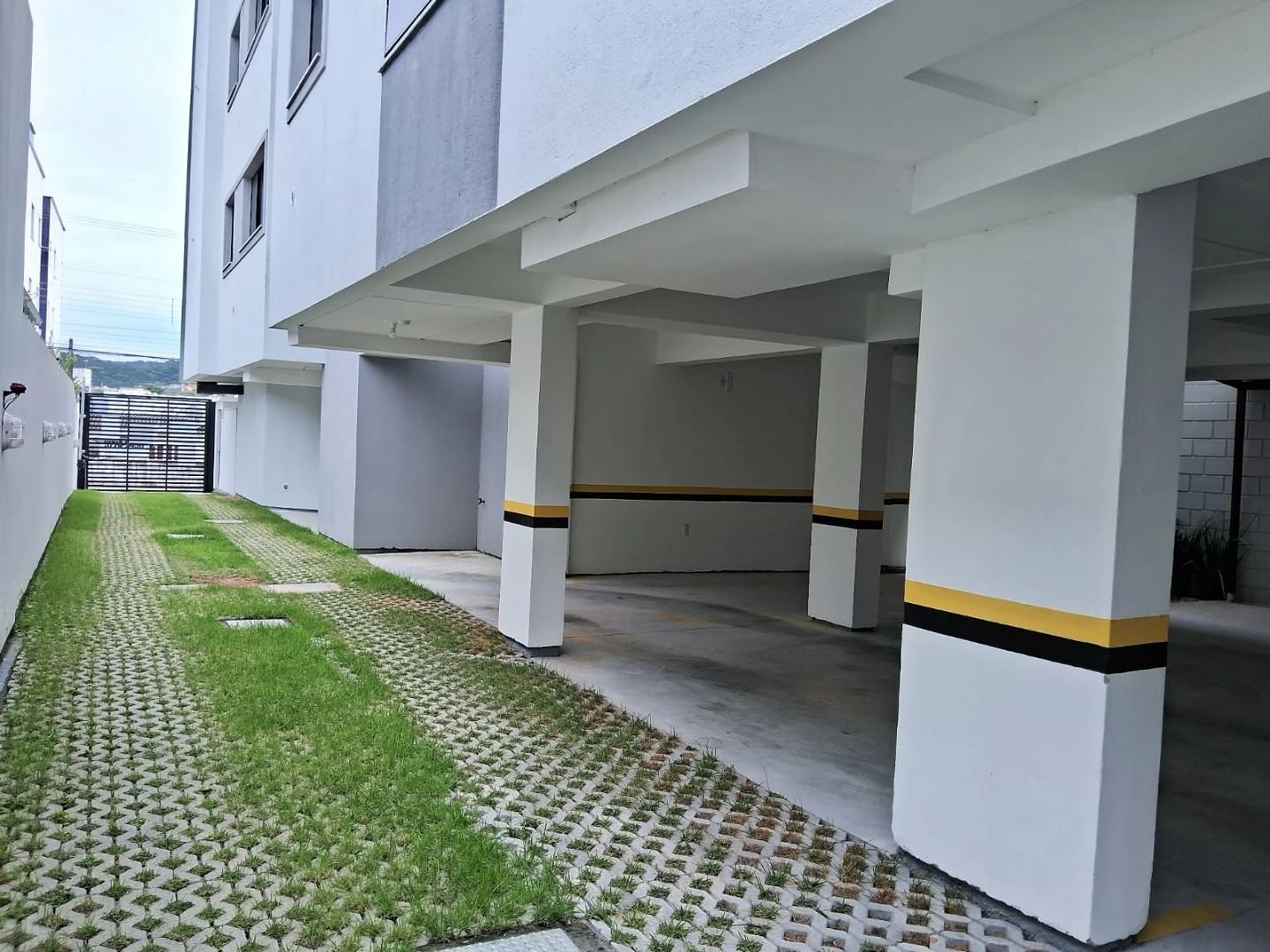 São José Apartamento Pronto para Morar, 02 Dorms com Suíte e Sacada - Picadas do Sul - São José/SC - Foto 6