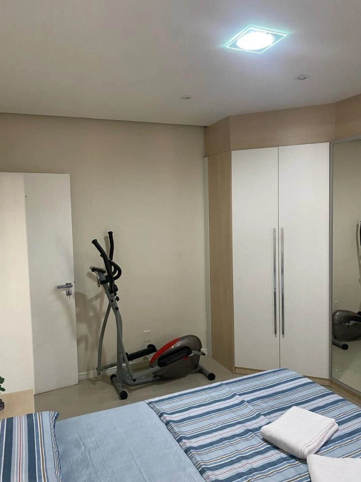 Amplo Apartamento de 4 Dorms, 2 Suítes, 2 Demi-Suíte, Lavabo, Centro Florianópolis SC - Foto 12
