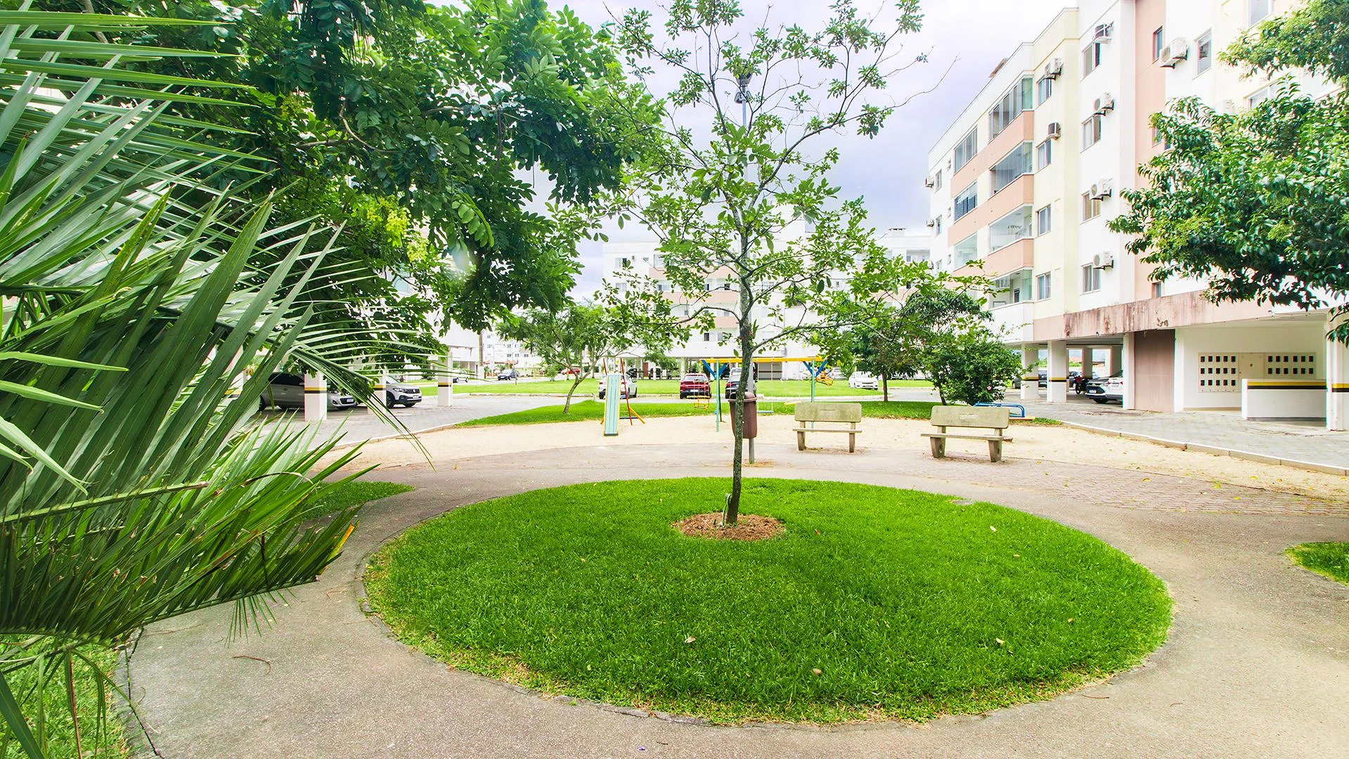 Apartamento em Forquilhas, São José