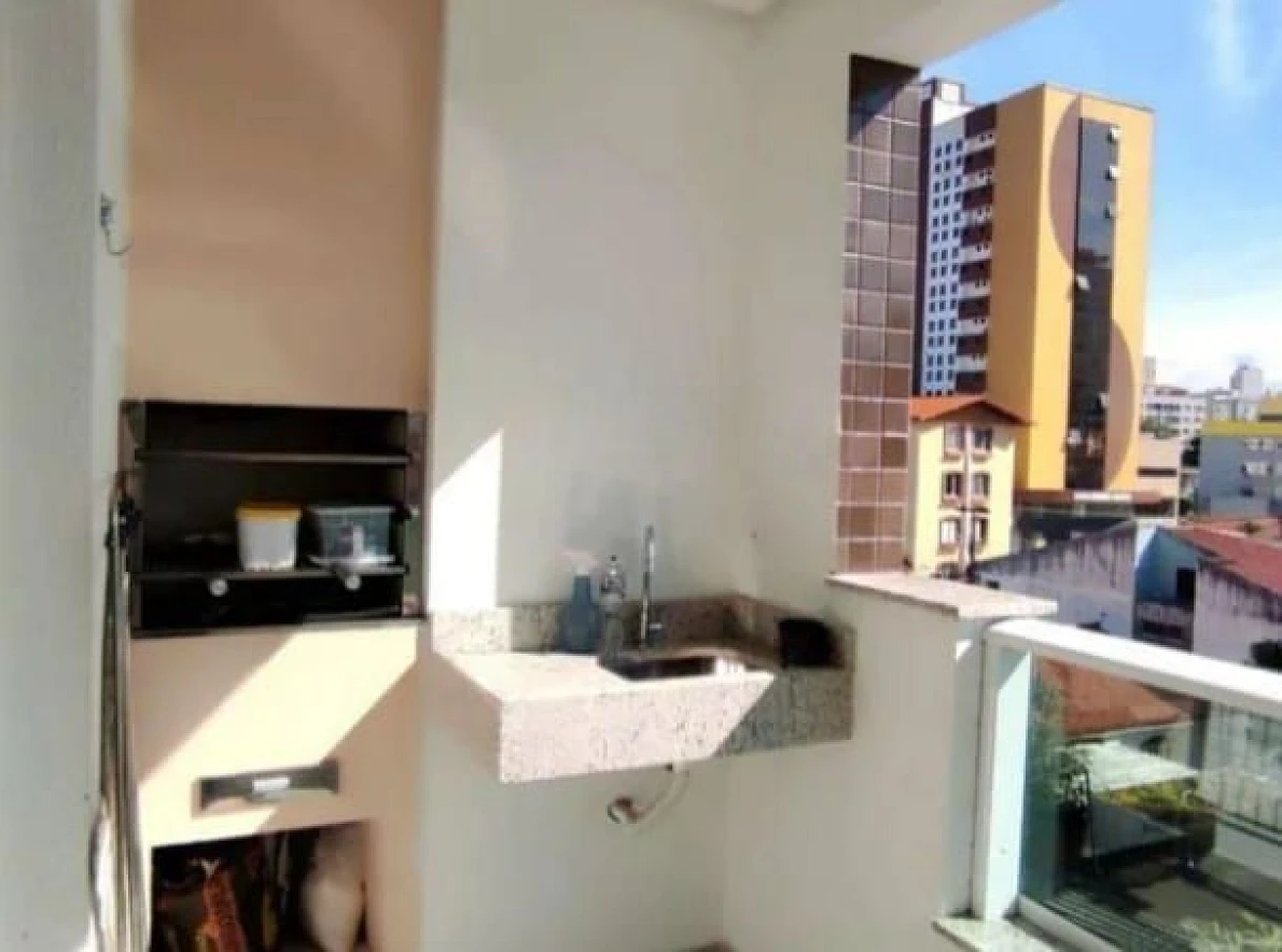 Apartamento em Capoeiras, Florianópolis