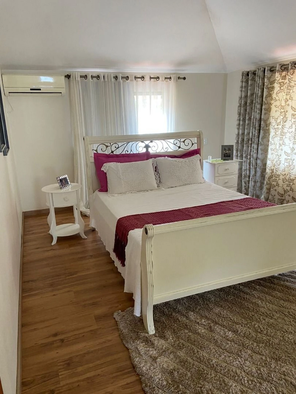 Casa a Venda com 3 Suítes  à Venda em Santo Amaro da Imperatriz SC - Foto 14