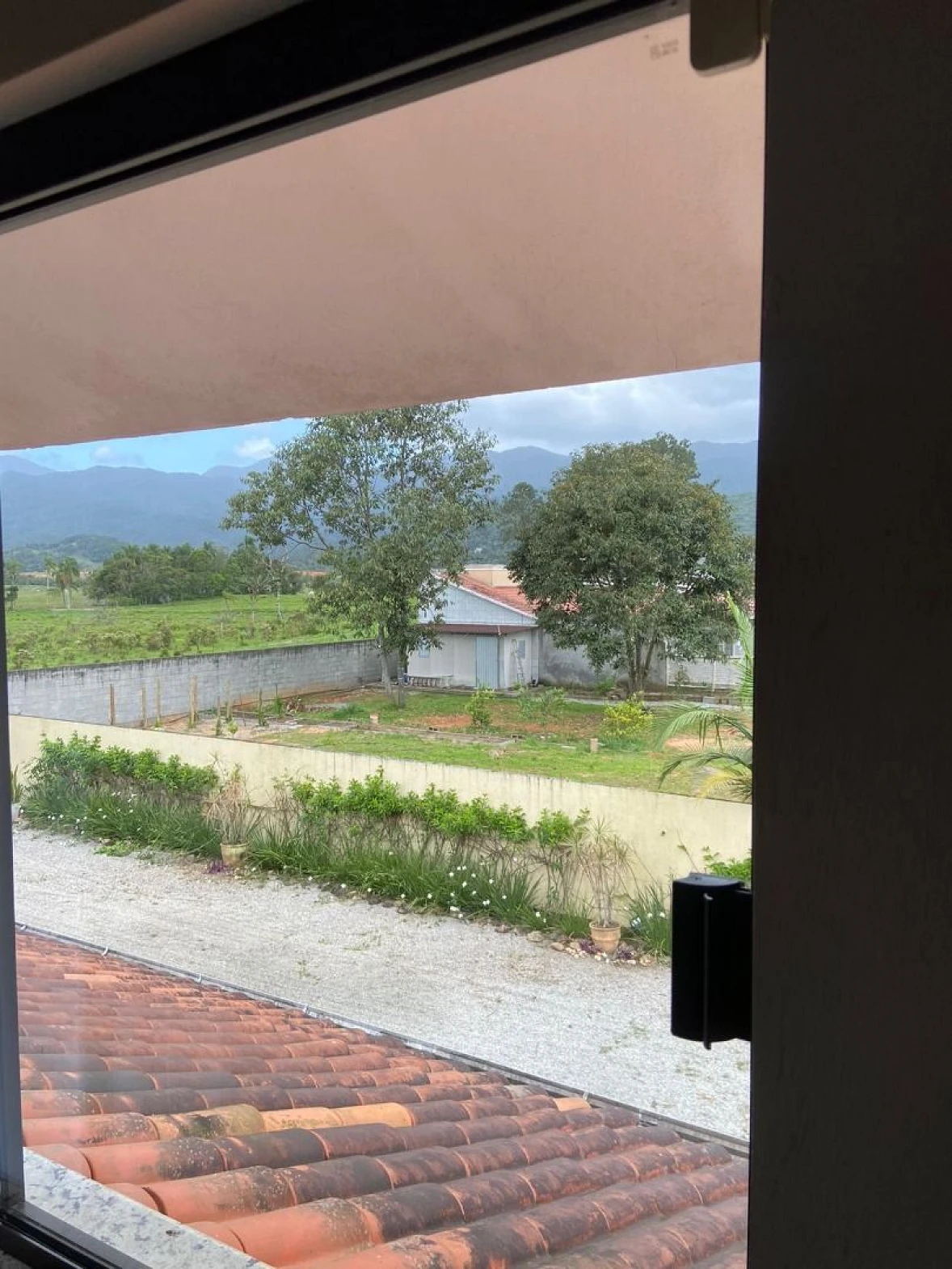 Casa a Venda com 3 Suítes  à Venda em Santo Amaro da Imperatriz SC - Foto 9