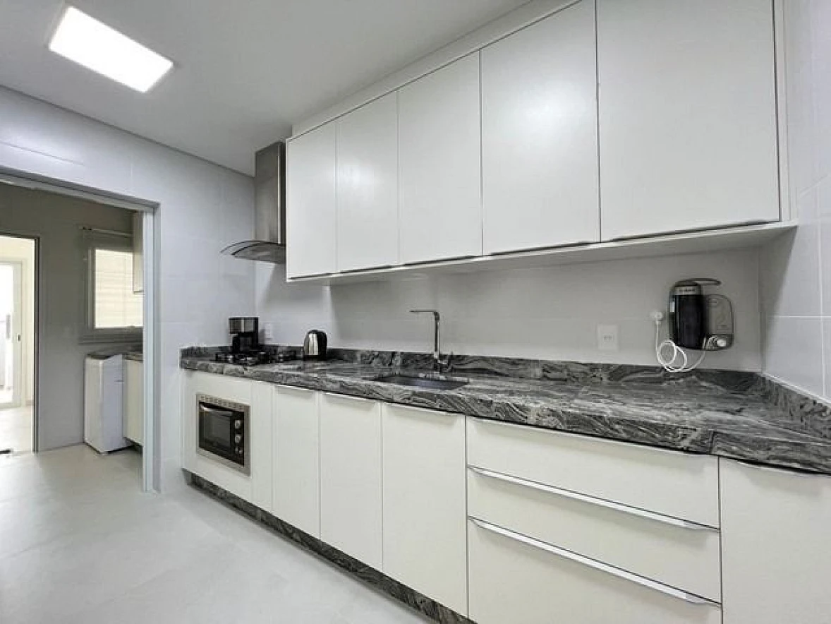 Linda Casa Alto em Condomínio Fechado - Deltaville