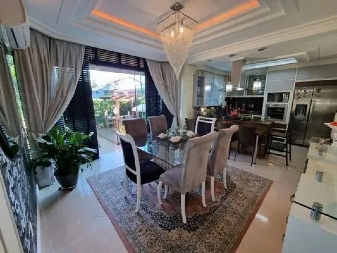 Casa com 6 Dormitórios  - Estreito - Florianópolis/SC - Foto 39