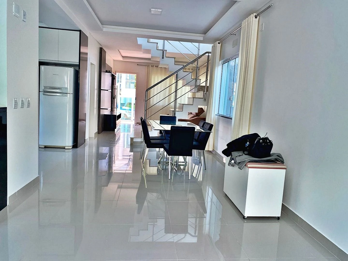 Casa na Praia de Fora com 5 Quartos, sendo 2 Suítes, uma Suíte Máster com Hidromassagem e Closet - Foto 13