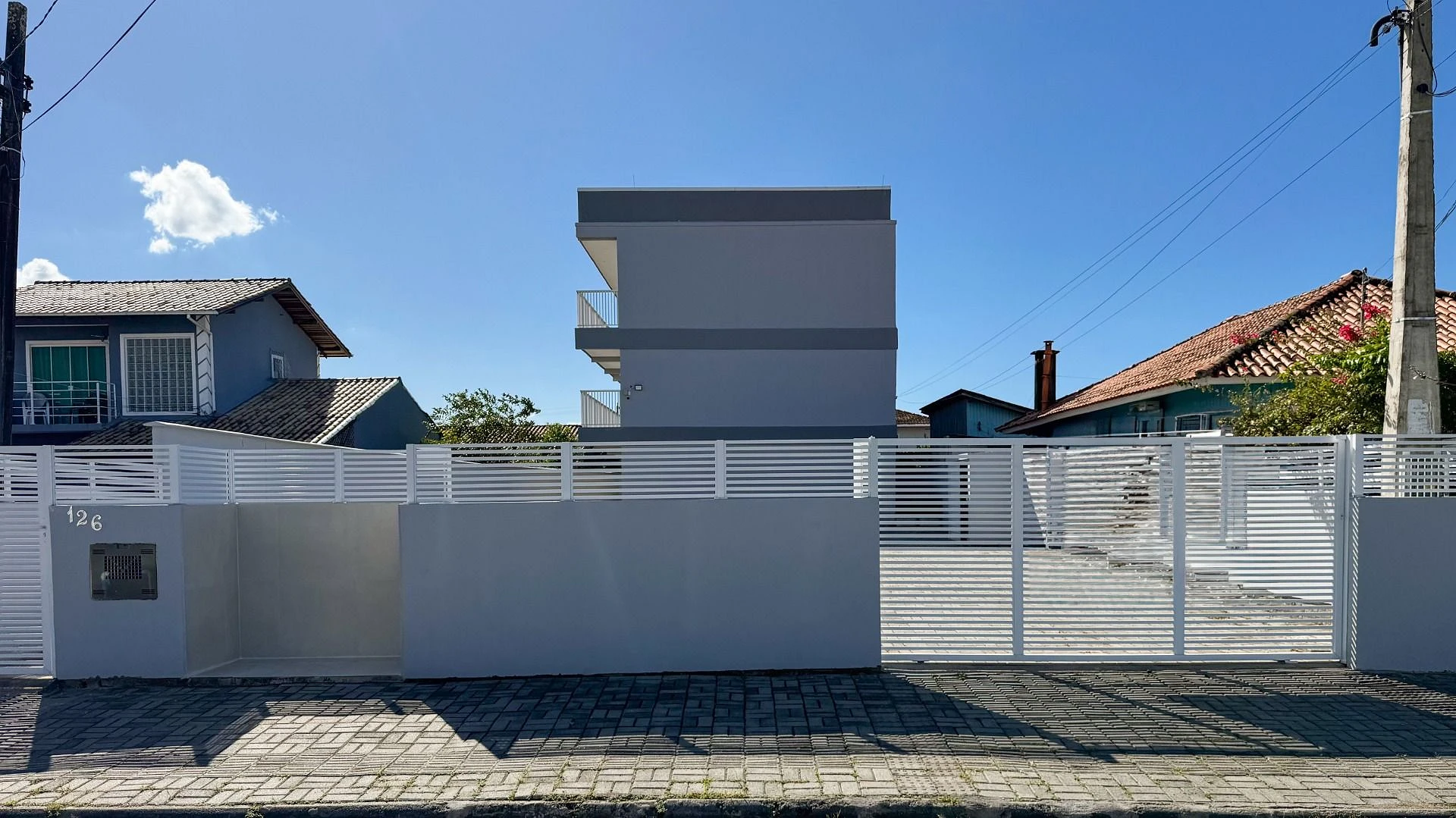 Prédio em Barra do Aririú, Palhoça