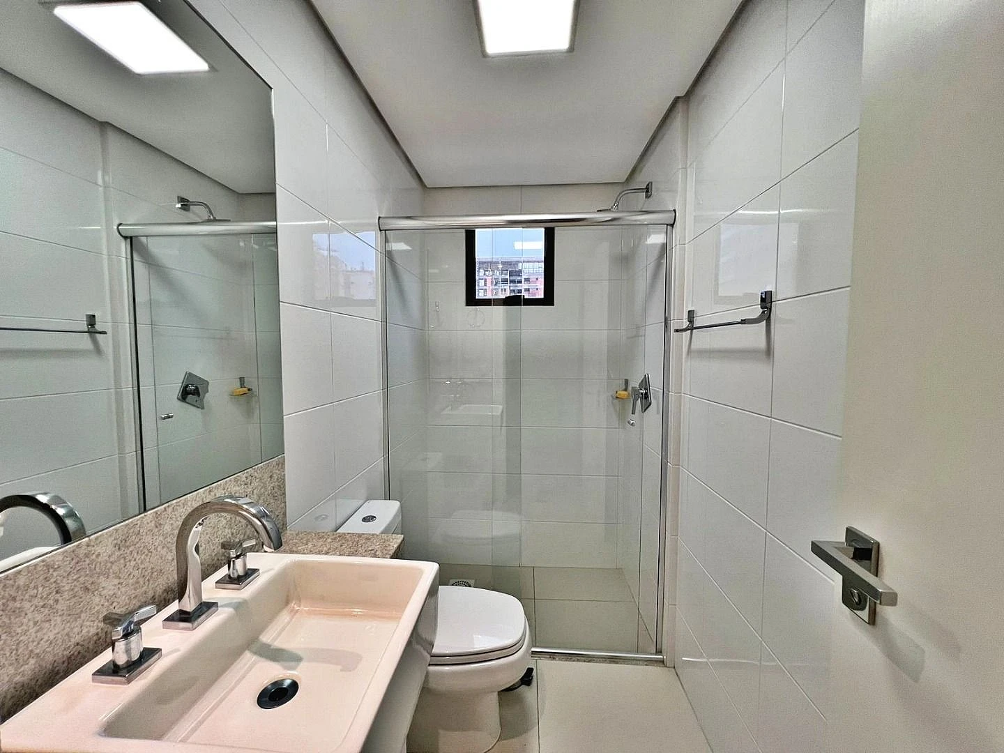 Apartamento com 197m², Alto Padrão, 02 Suítes, Closet, 02 Vagas e Hb Campinas! - Foto 18