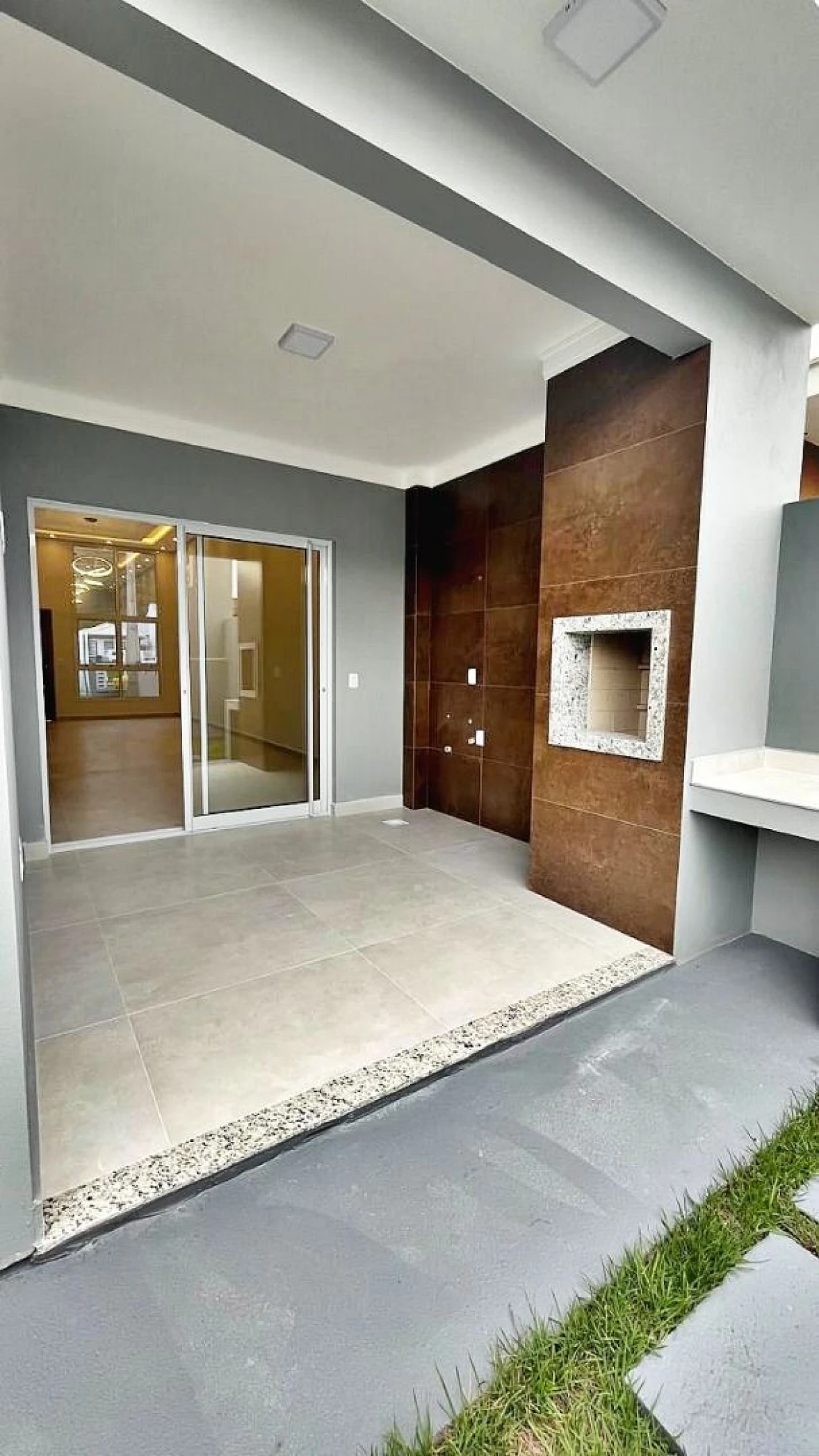 Casa 3 Quartos, 1 Suíte, 2 Vagas - Forquilhas - Foto 15