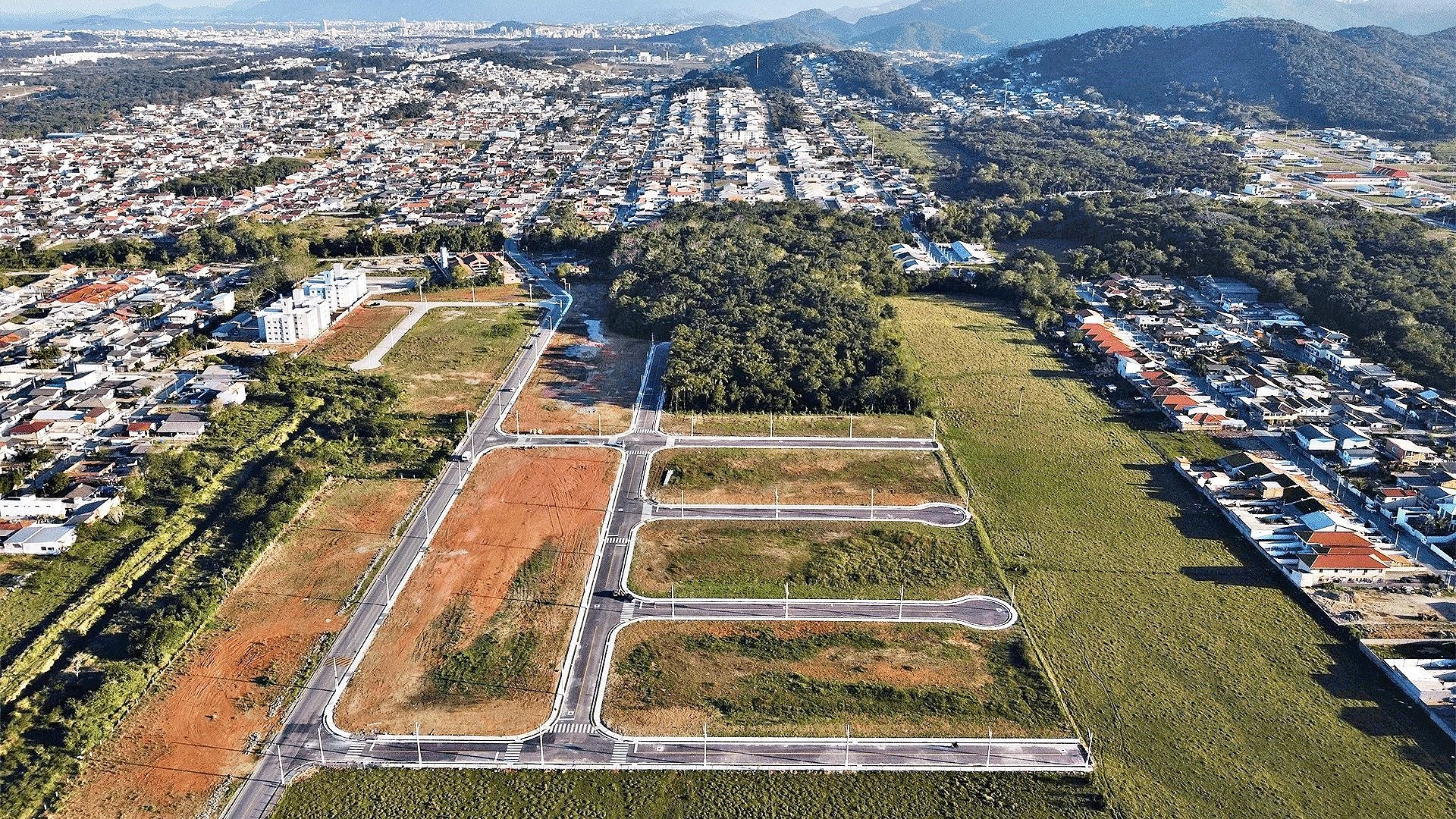 Terreno em Forquilhas, São José
