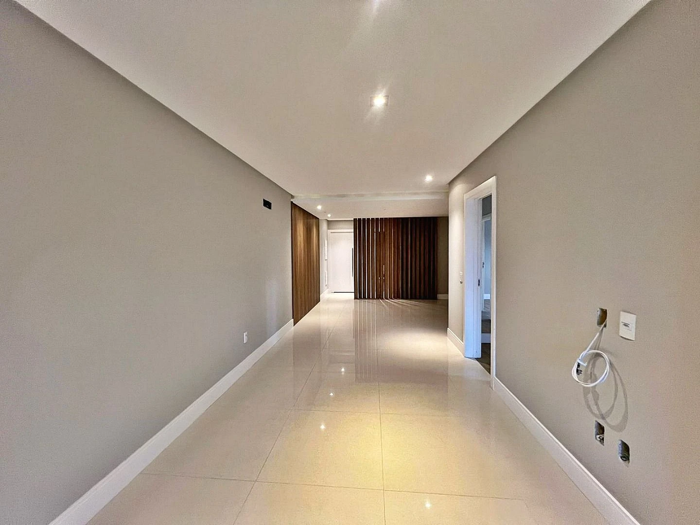 Apartamento em Kobrasol, São José