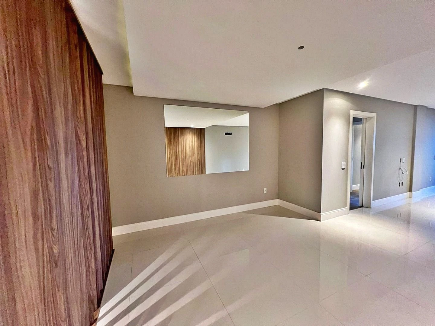 Apartamento 3 Quartos com 3 Suítes e 125m² - Kobrasol - Foto 6