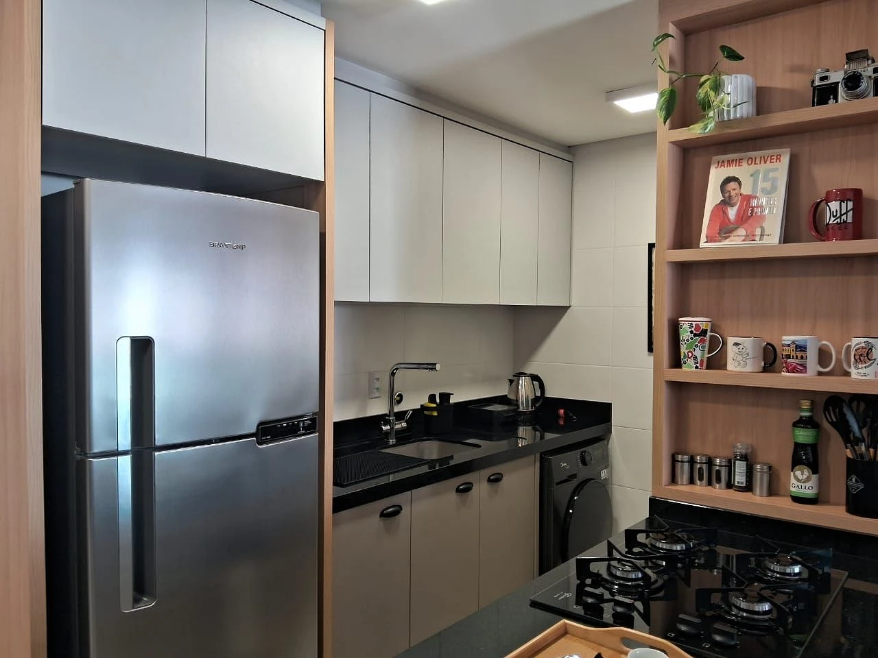 Studio 100% Mobiliado com 48 M², Sacada e Vaga no Estreito - Foto 11