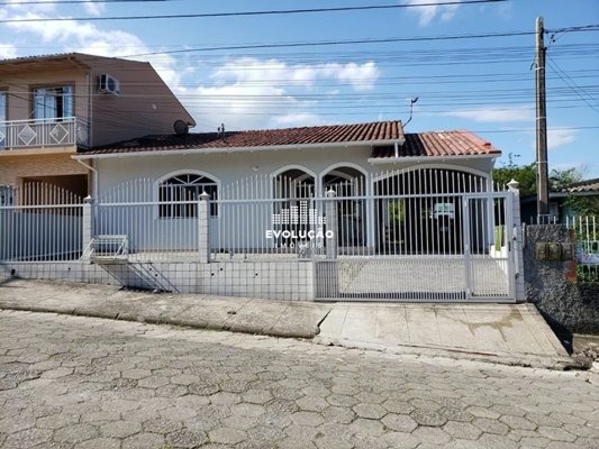 Casa em Roçado, São José