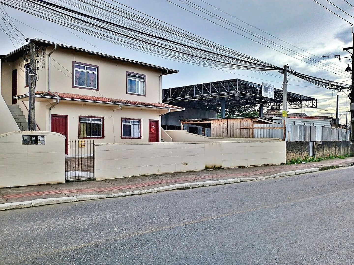 Casa + 04 Aptos, Terreno de Esquina - Barra do Aririú - Palhoça/SC - Foto 7