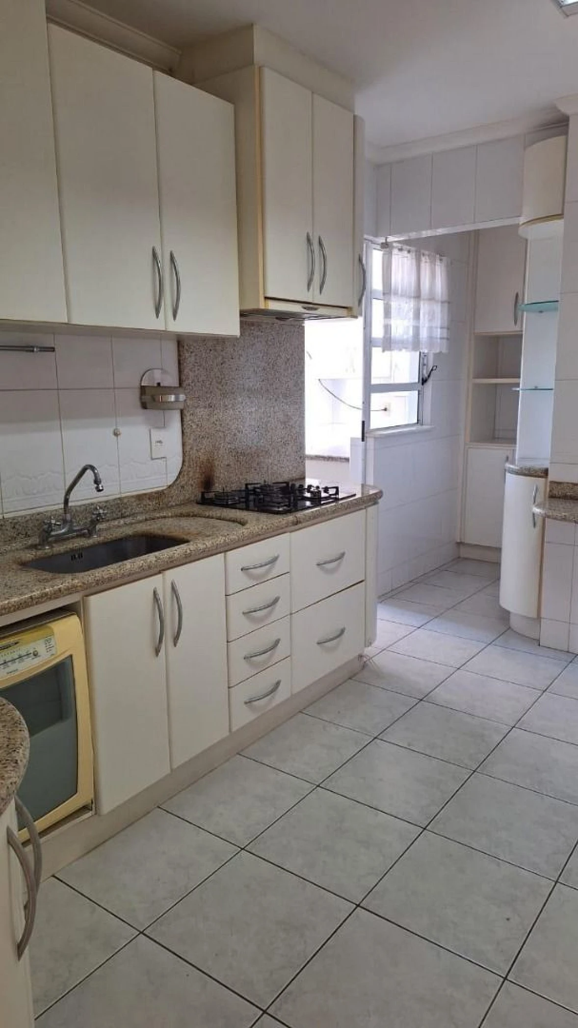 Apartamento em Kobrasol, São José