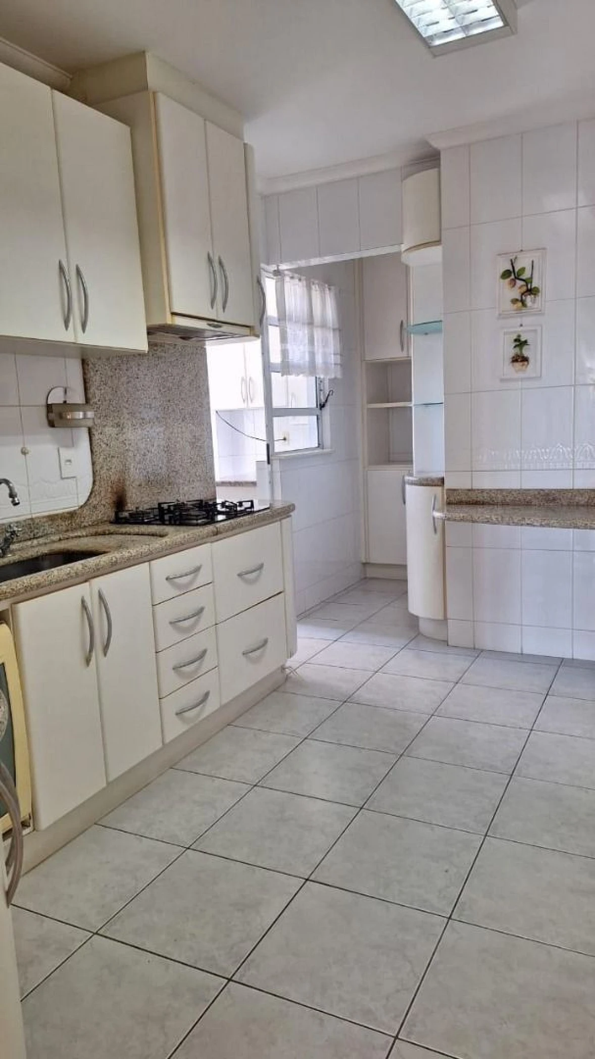 Apartamento em Kobrasol, São José