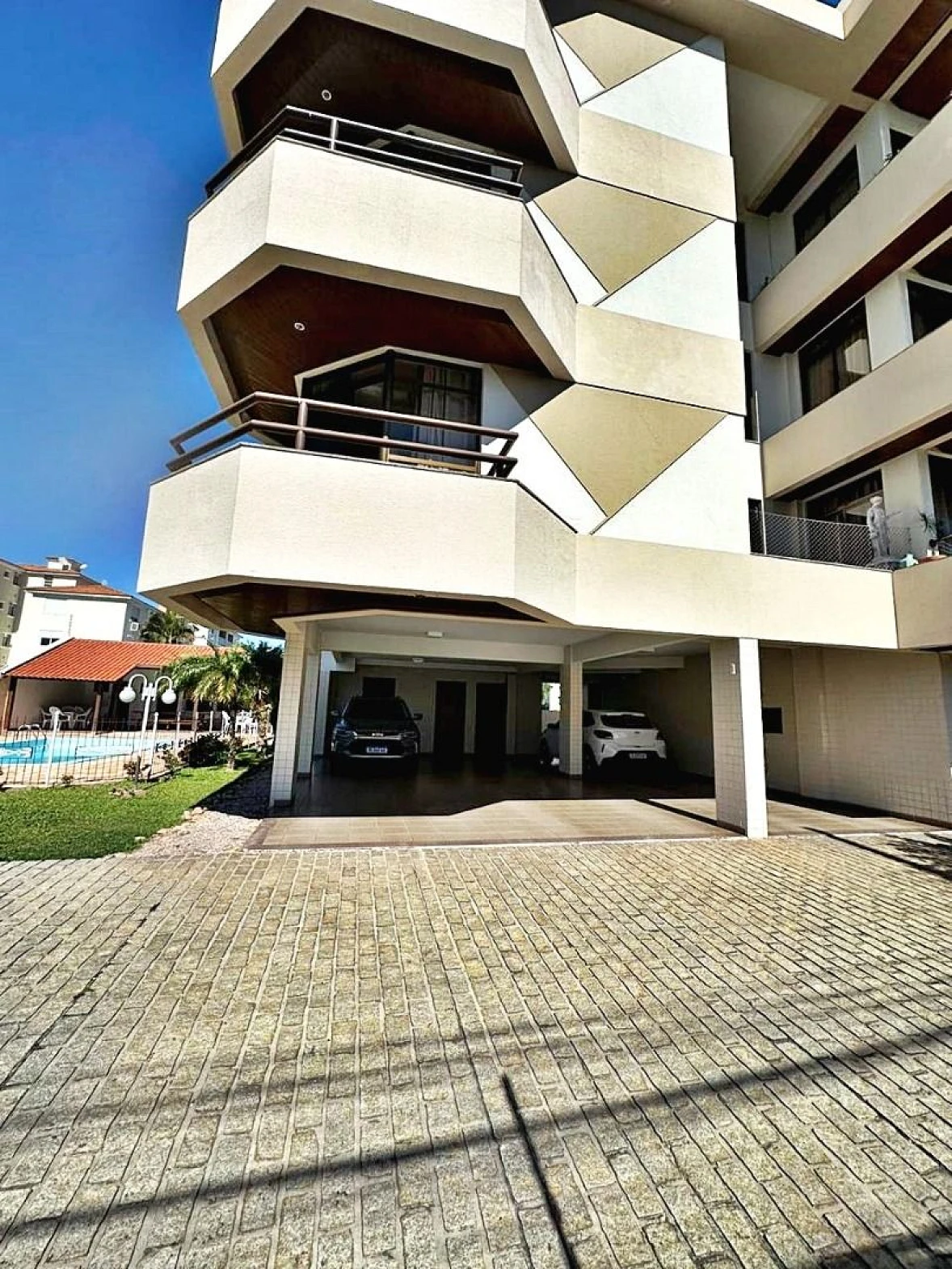 Lindo Apartamento 5 Dorms, Suíte Máster, 2 Vagas + Hb, Capoeiras, Florianópolis/SC - Foto 13