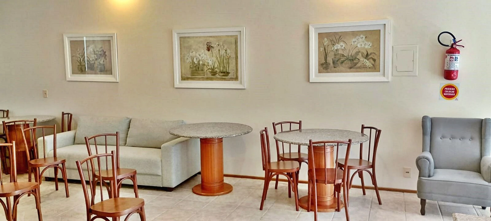 Apartamento com 3 Dorms com Suíte e Vaga no Centro - Florianópolis/SC - Foto 7