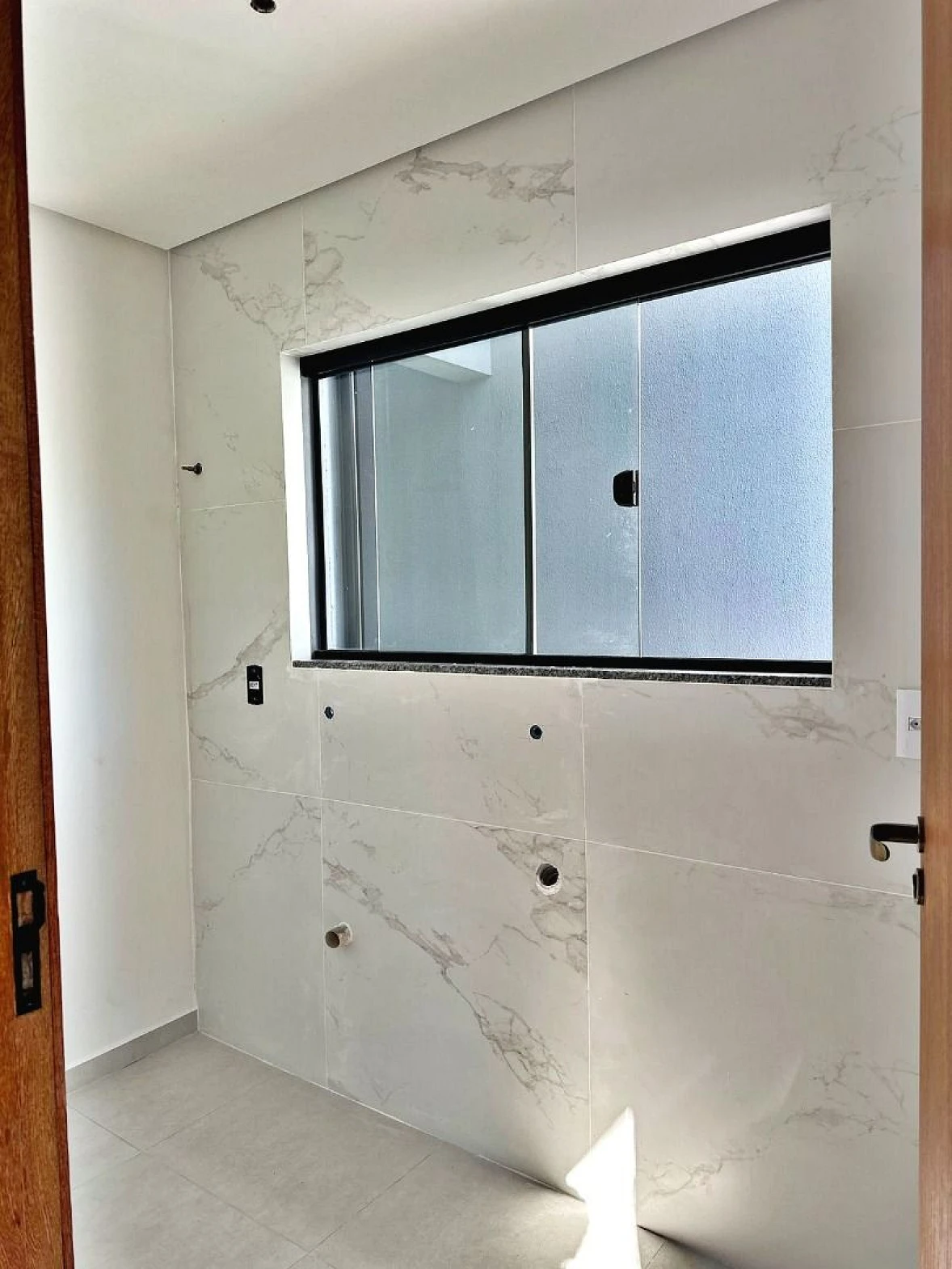 Sobrado geminado em Forquilhas, São José