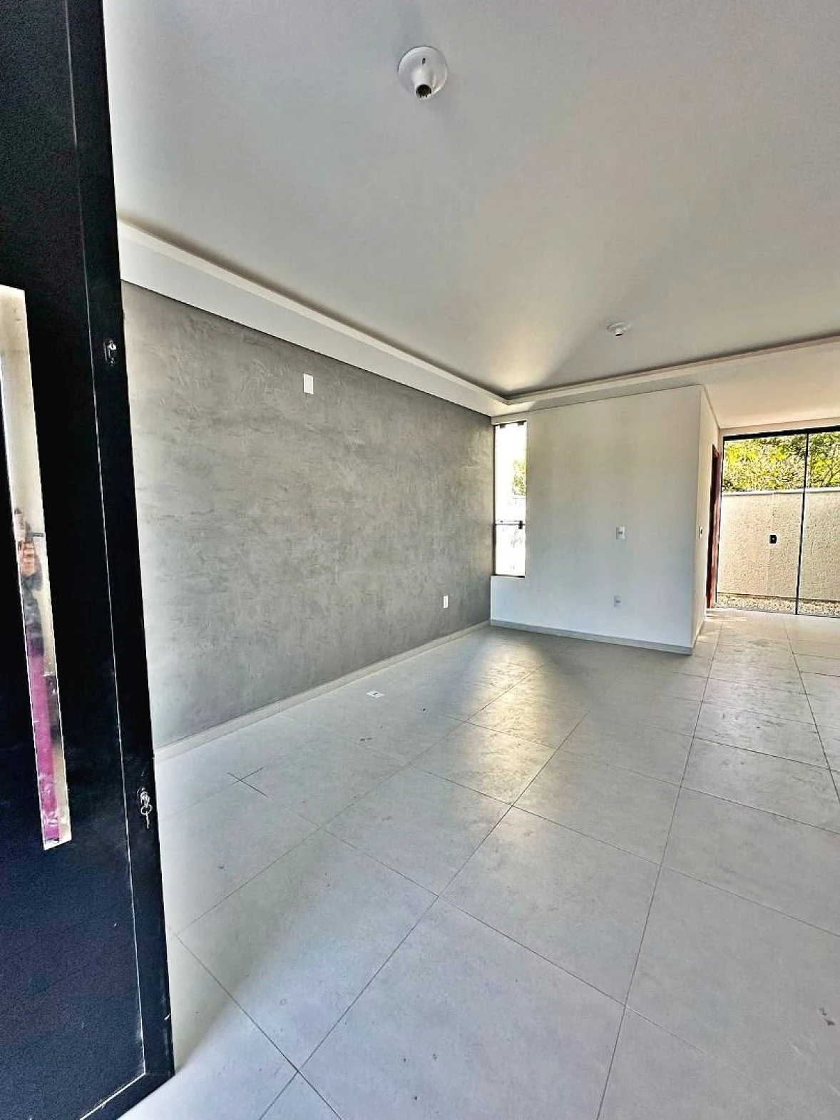 Sobrado geminado em Forquilhas, São José