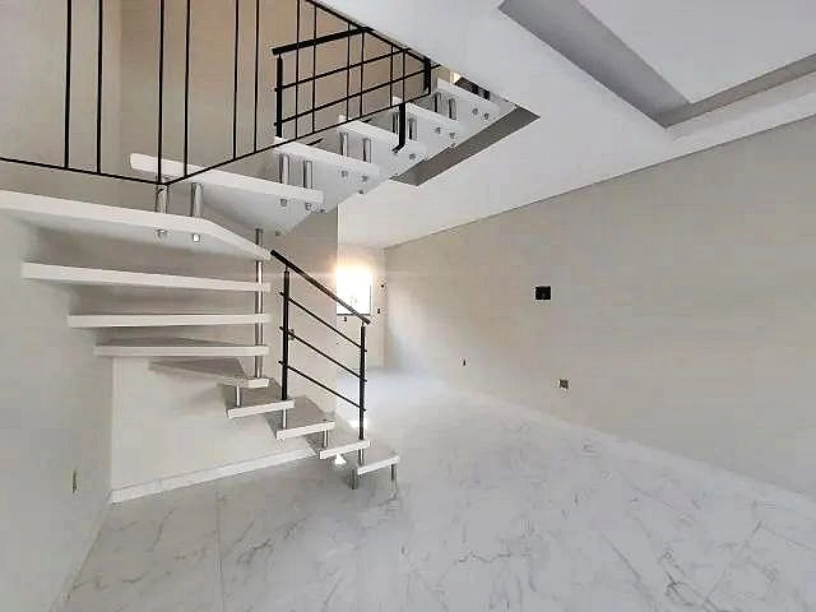 Sobrado geminado em Caminho Novo, Palhoça