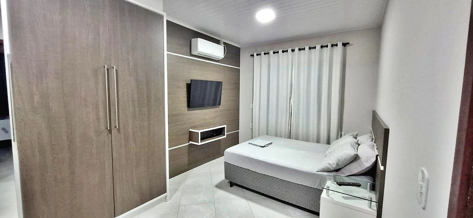 Casa 3 Quartos, 1 Suíte, 4 Vagas - Governador Celso Ramos - Foto 6