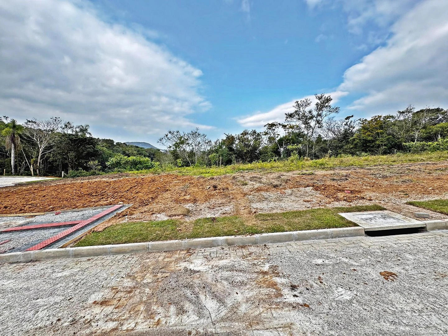 Terreno em Forquilhas, São José
