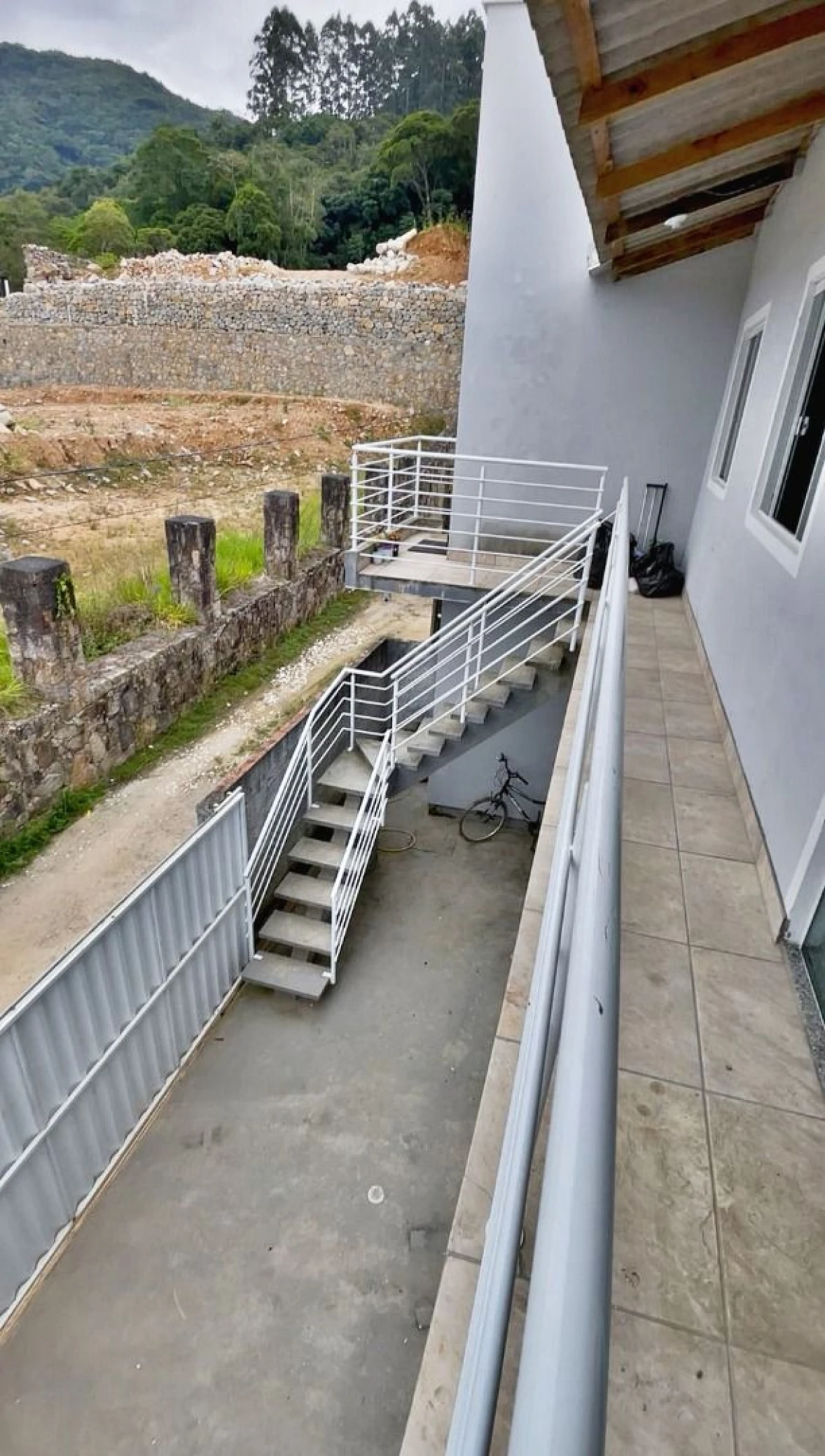 Casa 4 Quartos, 2 Vagas, Sacada - Alto Aririú - Foto 16