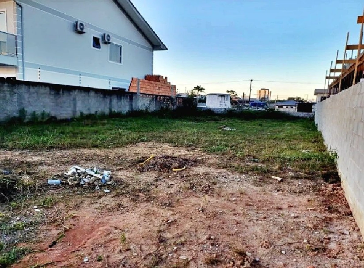 Terreno em Ipiranga, São José